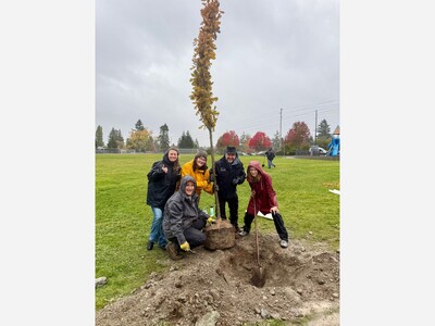 Irons Brothers Construction Joins Community Effort to “Plant a Better Tomorrow” in Shoreline