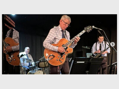 Fri and Sat Evening Bands